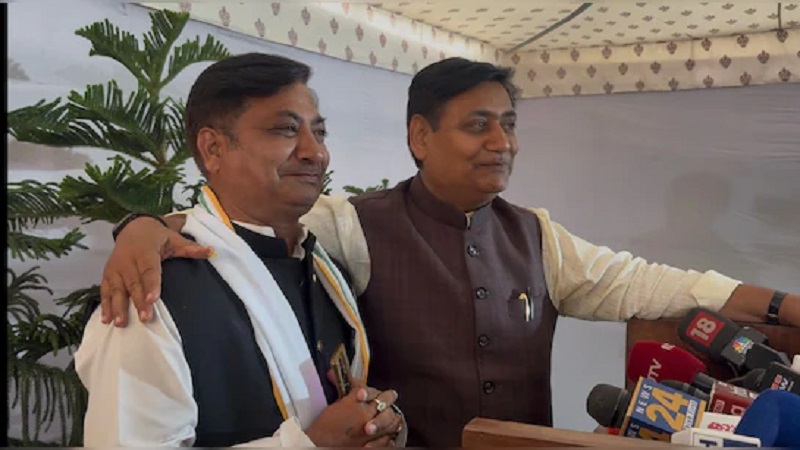 Rajasthan News: जब विधानसभा में अपने हमशक्ल से मिले डोटासरा, बोले- ‘आज से तू मेरा धर्म भाई’