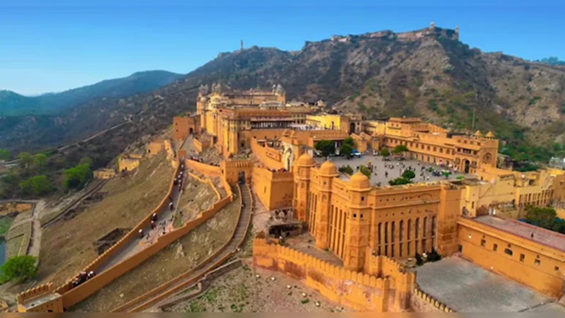 Rajasthan Weather Update: राजस्थान में मार्च से पहले ही मई जैसी तपन! बाड़मेर में पारा 36 डिग्री के पार, जानें आपके शहर का हाल