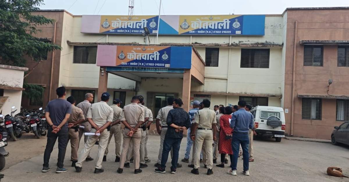 नशे के खिलाफ मास्टर स्ट्रोक: शहडोल में लेडी ड्रग पेडलर शबनम बी गिरफ्तार-730 नग ऑनरेक्स सिरप जब्त, अंतरराज्यीय गिरोह का भंडाफोड़