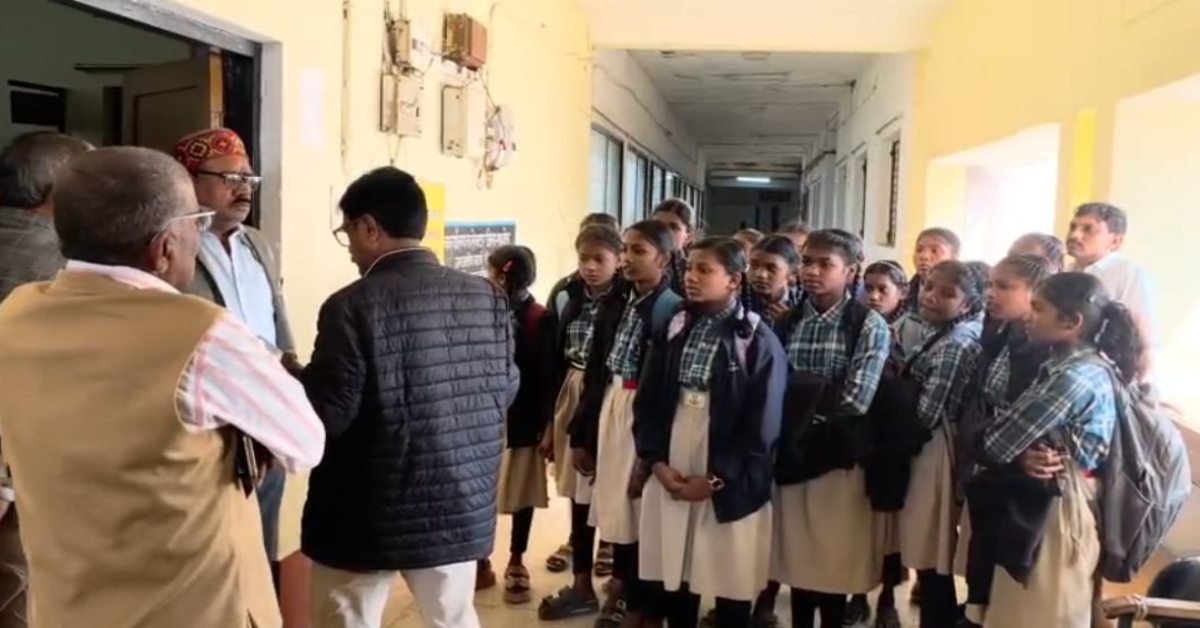 टॉयलेट साफ-खाना बनवाना और मारपीट… शहडोल में 50 KM पैदल सफर कर कलेक्ट्रेट पहुंचे छात्र, अधीक्षिका पर प्रताड़ना के गंभीर आरोप