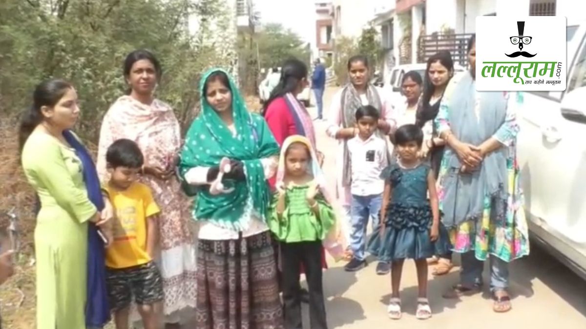 सीवरेज के गंदे पानी ने बढ़ाई कमल विहार के निवासियों की चिंता, घरों के नलों में आ रहा बदबूदार और गंदा पानी, निगम और RDA पर उठाए सवाल