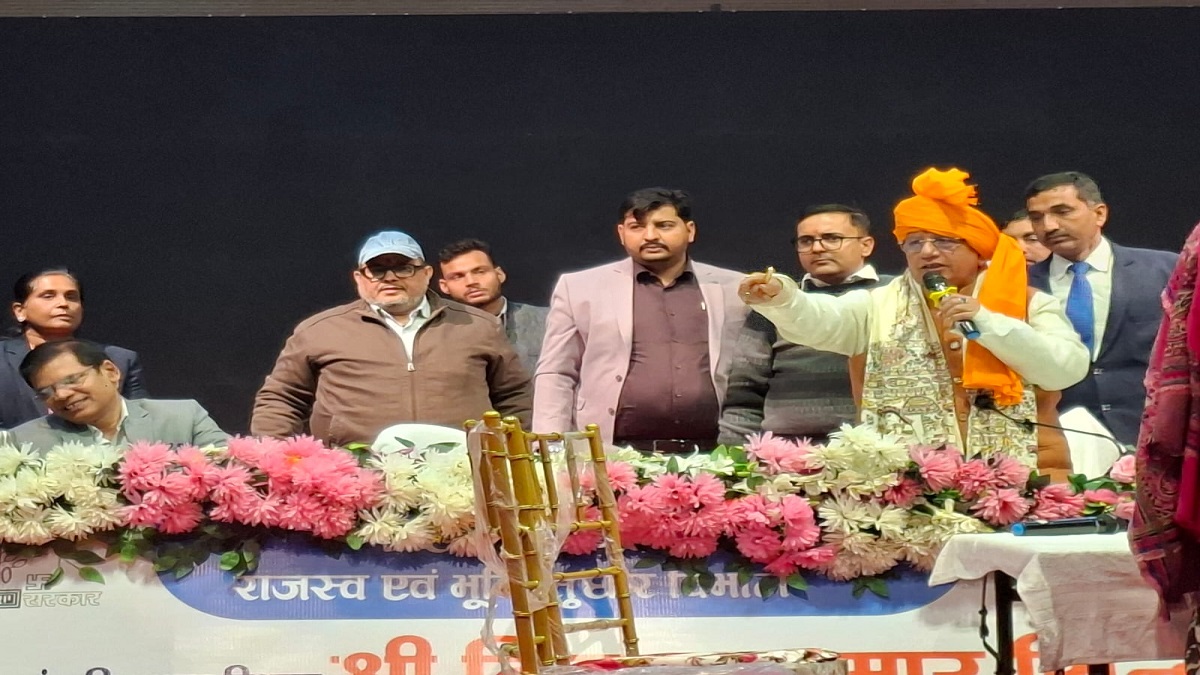 ‘बीमारी पुरानी है, ठीक होने में समय लगेगा’, दरभंगा में भ्रष्टाचार, फर्जी कागजात और पुलिस हस्तक्षेप को लेकर डिप्टी CM विजय सिन्हा का स्पष्ट संदेश