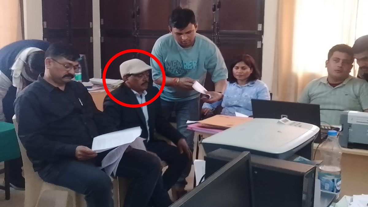 हर विभाग में भ्रष्टाचारः SDM कार्यालय का बाबू 5 हजार रिश्वत लेते गिरफ्तार, किसके इशारे पर ले रहा था घूस ?