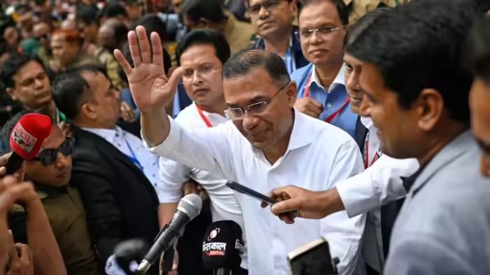 BREAKING : शुक्रवार दोपहर तक होंगे जारी बांग्लादेश चुनाव के नतीजे, BNP और जमात ने किया जीत का दावा 6620 पोलिंग स्टेशनों पर फंसा पेच