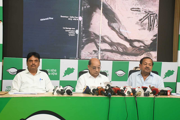महानदी जल विवाद : बीजद सुप्रीमो ने बीजेपी सरकार पर साधा निशाना, बोले ईमानदारी की कमी है