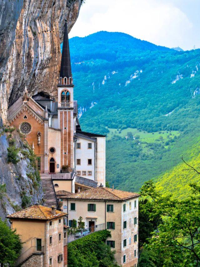 किस देश में सालाना बदल जाते हैं राष्ट्रपति, जानिये