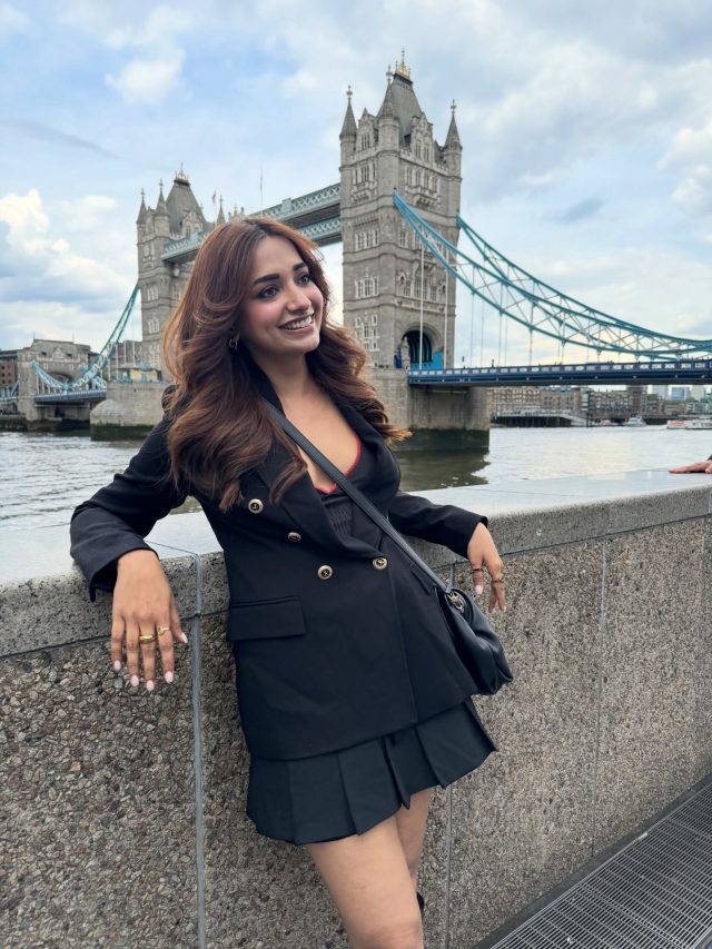 कौन हैं जिया शंकर, जिनका नाम जुड़ रहा है यूट्यूबर अभिषेक संग?