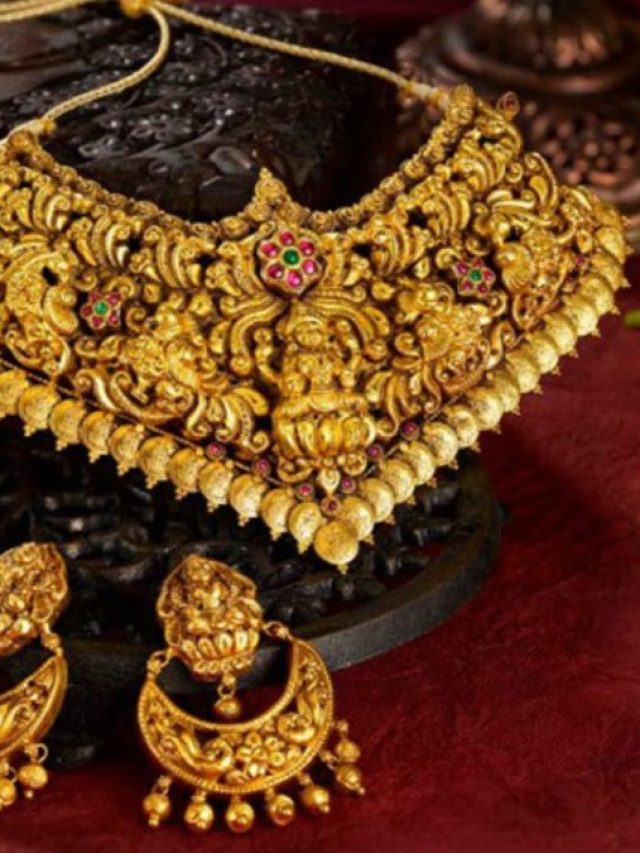 होली से पहले सोने-चांदी की कीमतों में आई गिरावट, जानें आज कितना गिरा भाव