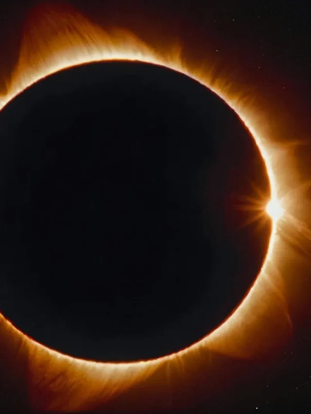 Surya Grahan 2026:  जानिए कब लगेंगे ग्रहण और कहां से दिखाई देगा खगोलीय नजारा