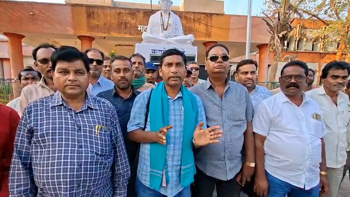 कावेरी बीज कंपनी के हाथों छले गए किसान-मजदूर 20 को करेंगे प्रोसेसिंग प्लांट का घेराव, सैकड़ों ट्रैक्टर के साथ निकालेंगे रैली…