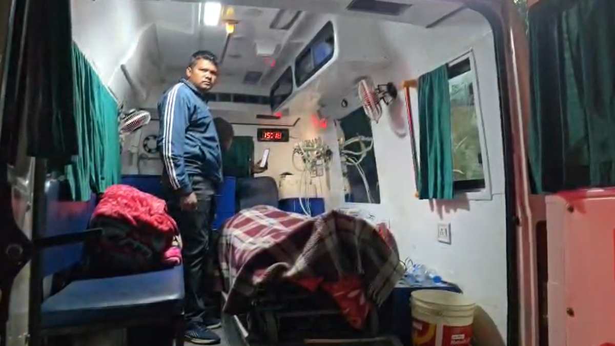 CG में भीषण हादसा : दो बाइकों की आमने-सामने टक्कर में 2 लोगों की मौत, 3 की हालत गंभीर