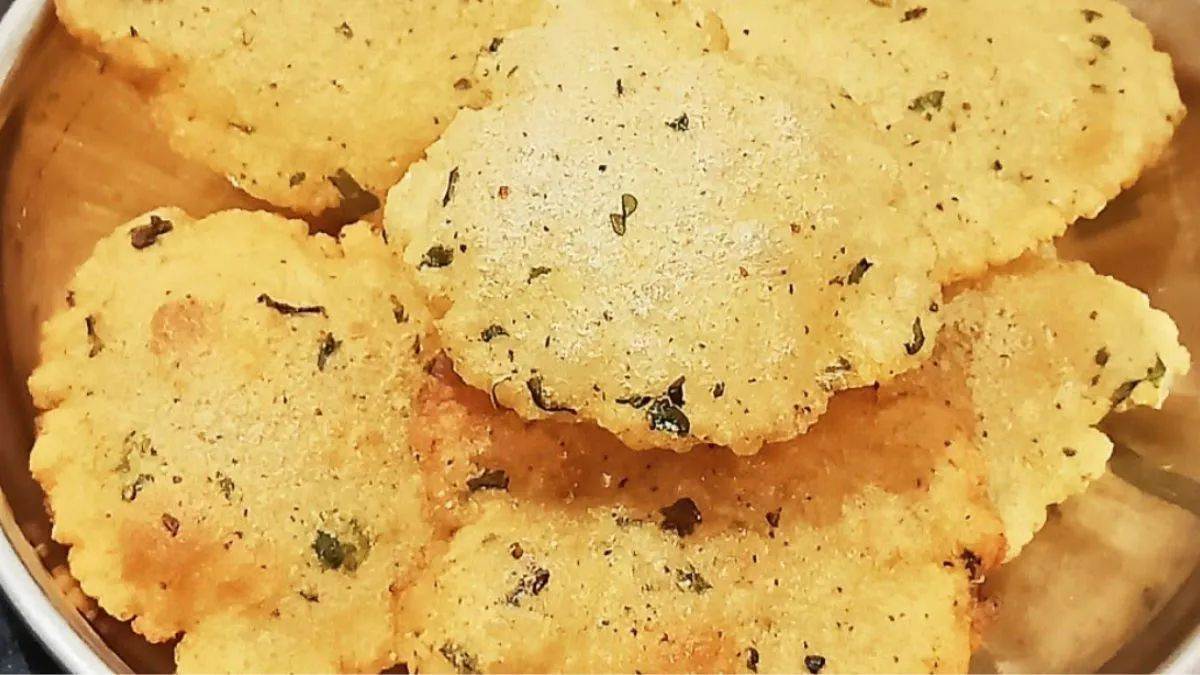 किसी खास मौके पर बना सकते हैं मखाना पूड़ी, सभी को भाएगा इसका स्वाद …