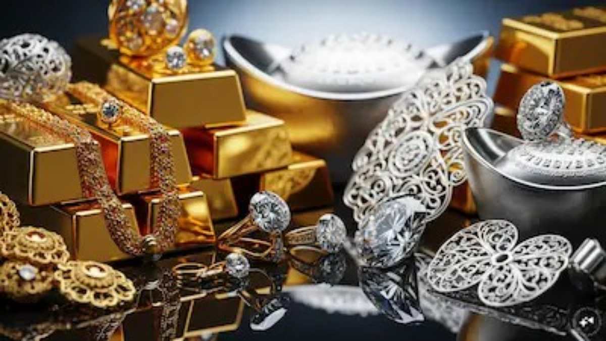 Gold Rate Today In India : लगातार गिर रहा सोने का दाम, चांदी भी हो गई सस्ती, जानिए आपके शहर में क्या है भाव ?