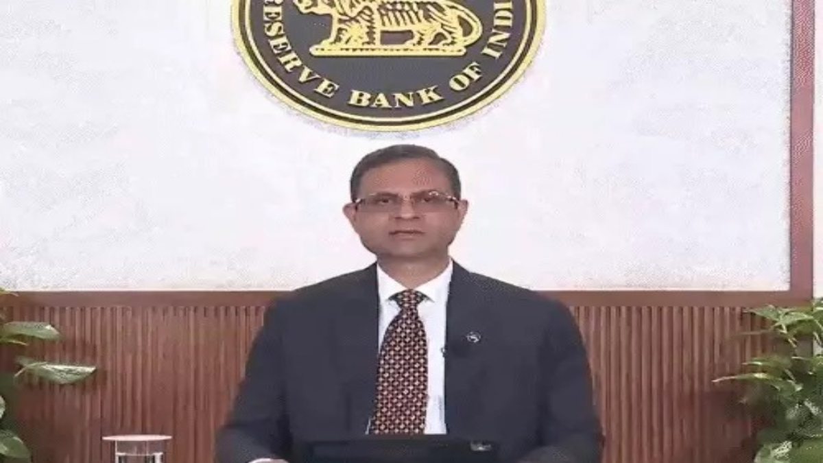 RBI Repo Rate Cut : रेपो रेट में बदलाव नहीं, लोन महंगा नहीं होगा, 2025 में चार बार में 1.25% की कटौती …