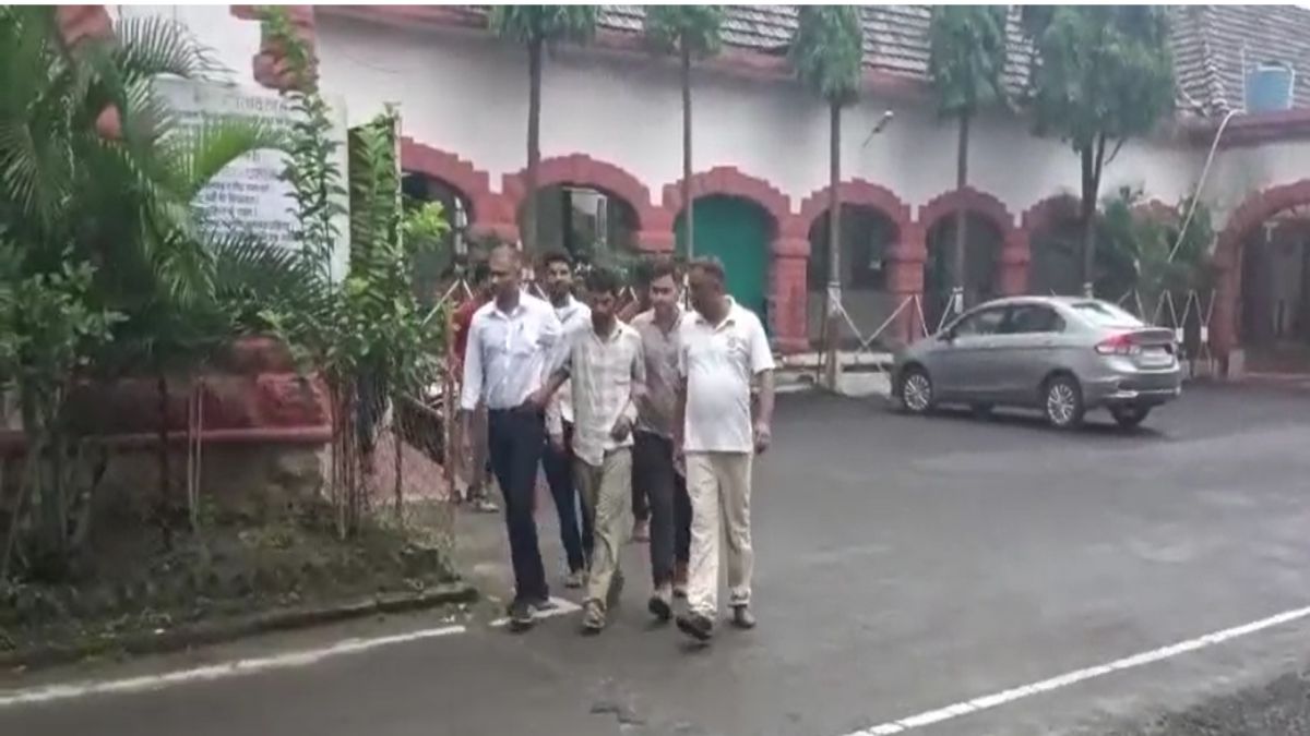 Wild Animals: बाघ पैंगोलिन शिकार मामले में मोस्ट वांटेड शिकारी सहित 3 तस्करों को 4 साल की सजा, 25-25 हजार जुर्माना भी लगाया, नेपाल में भी केस दर्ज