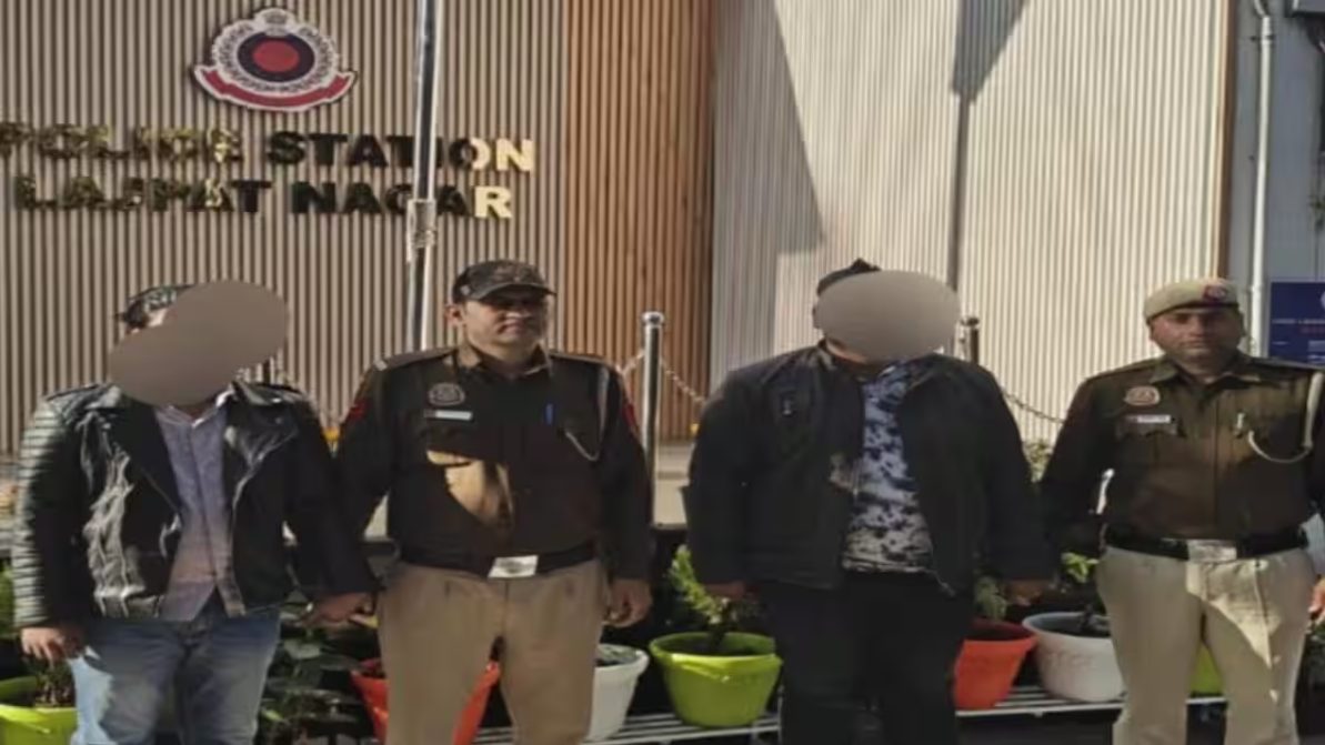 लाजपत नगर में स्पा सेंटर की आड़ में चल रहे देह व्यापार के रैकेट का भंडाफोड़, 9 महिलाओं का रेस्क्यू, 2 मैनेजर गिरफ्तार