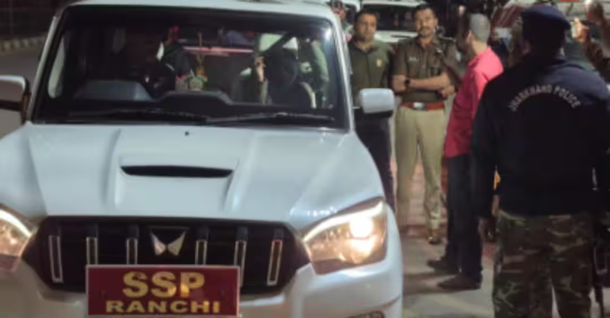 रांची SSP ने दरियादिली की मिसाल कायम की, केरल से आए एंबुलेंस ड्राइवर को मरीज के परिजनों ने ठगा, जाने पूरी बात