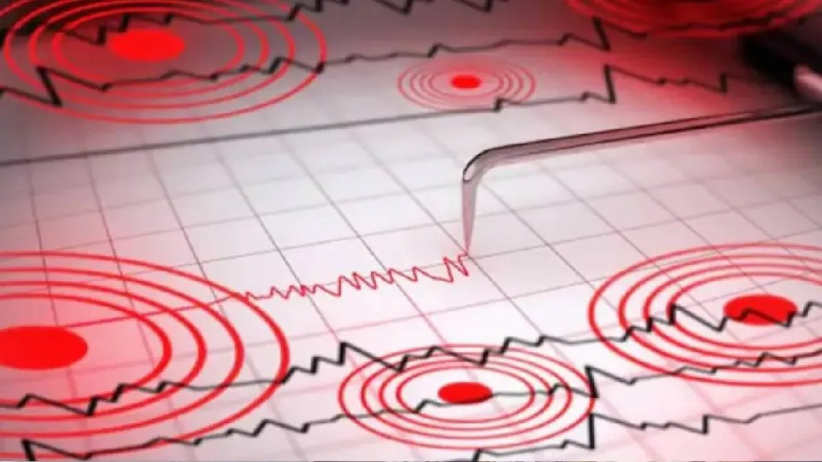 भूकंप के झटकों से दहला बांग्लादेश, पश्चिम बंगाल में भी महसूस किए गए झटके, जान बचाने के लिए सड़कों पर भागे लोग