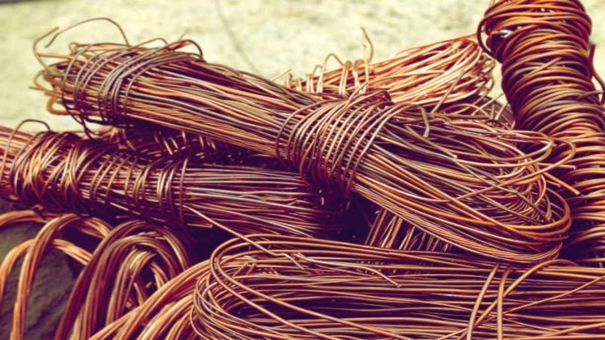 मार्केट का अगला किंग Copper ? निवेशकों का नया फेवरेट बना कॉपर, एक साल में शानदार रिटर्न, जानिए आज का भाव ?