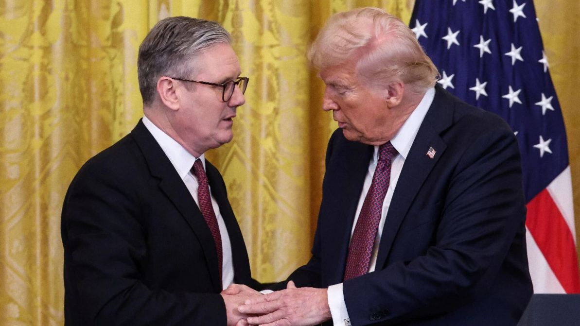 ब्रिटेन ने ईरान पर हमले के लिए अमेरिका को RAF एयरबेस देने से किया इनकार, बोला- इस तरह की भागीदारी ‘अंतरराष्ट्रीय कानून का उल्लंघन’