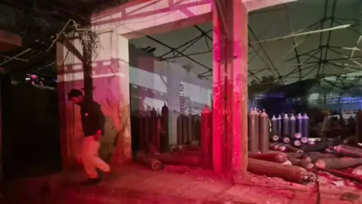 जयपुर ऑक्सीजन प्लांट हादसा: इलाज के दौरान तीसरे घायल ने भी तोड़ा दम, धमाके से खंडहर हुई फैक्ट्री; मलबे में बिखरे मिले मजदूरों के अंग