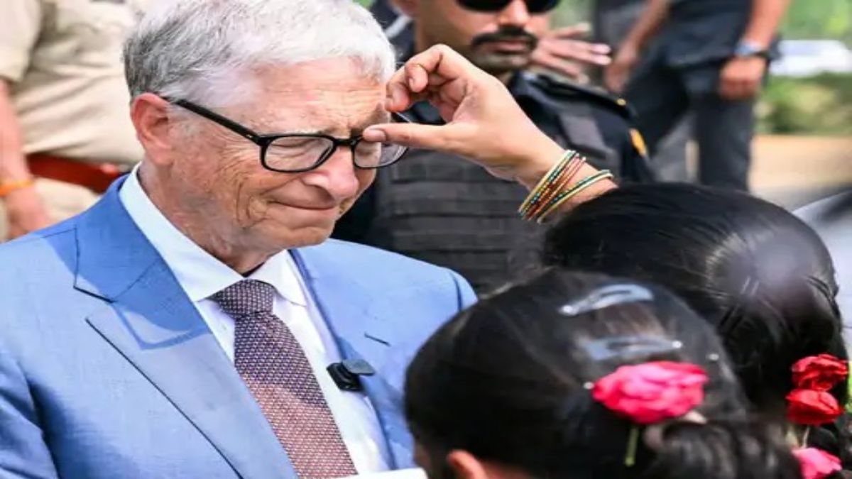 Bill Gates AI Summit 2026 : AI समिट से पीछे हटे बिल गेट्स, एपस्टीन केस की फाइलों में नाम, जानिए अब कौन देंगे Speech ?