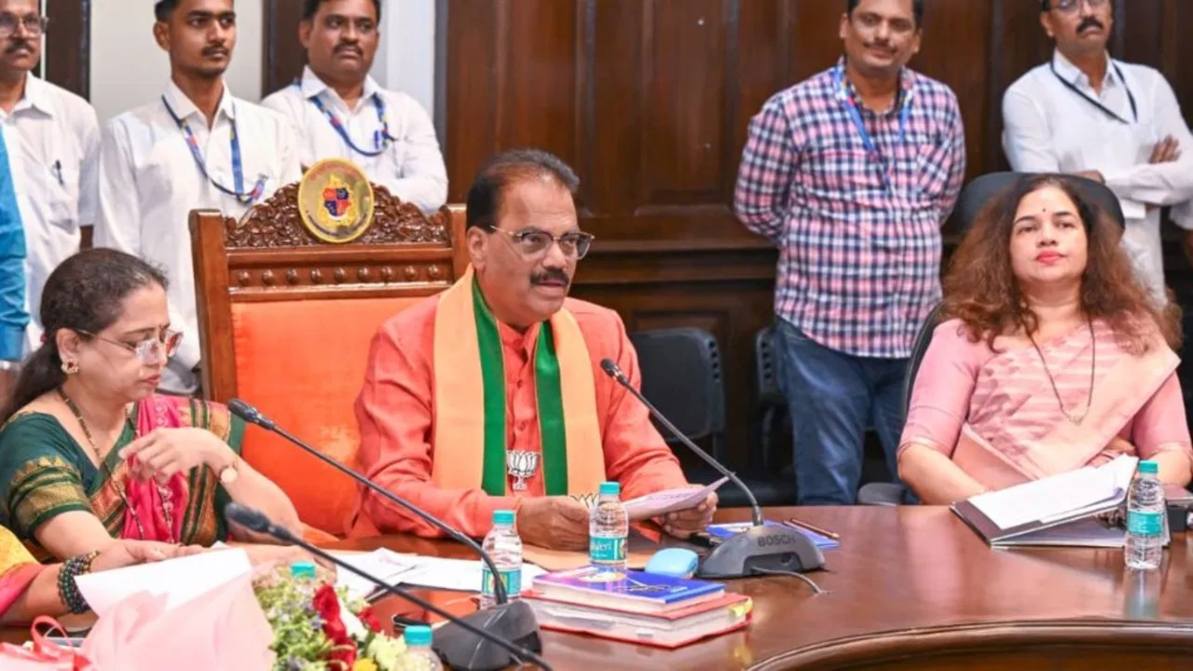 मुंबई की BMC स्थायी समिति के अध्यक्ष पद पर BJP प्रभाकर शिंदे निर्विरोध निर्वाचित