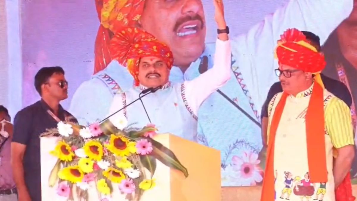 उदयगढ़ भगोरिया पर्व में पहुंचे सीएमः डॉ मोहन ने नर्मदा जल योजना के सर्वे को दी मंजूरी, 18 किमी सड़क निर्माण की घोषणा की