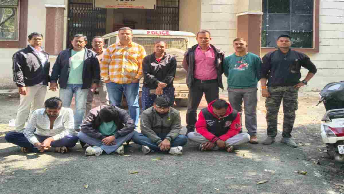 जबलपुर साइबर सेल की बड़ी कार्रवाई: शेयर ट्रेडिंग ठगी गिरोह गिरफ्तार, इंदौर में कॉल सेंटर चलाता है गिरोह का मास्टर माइंड 