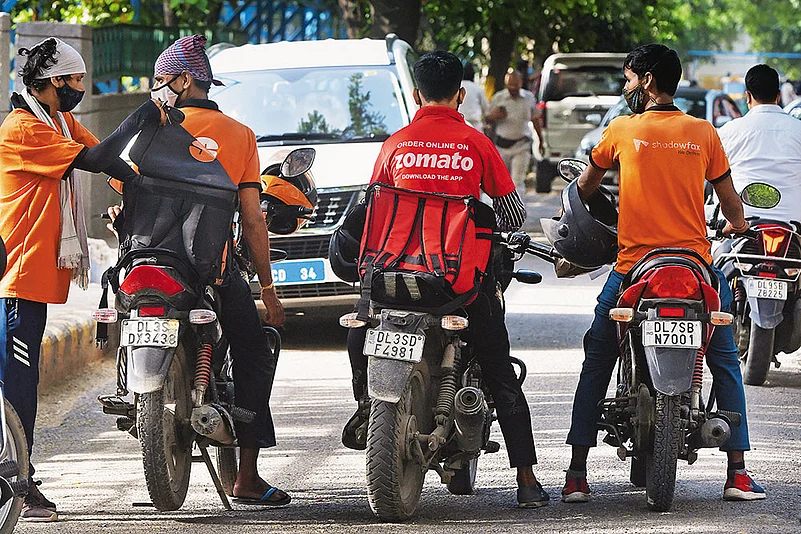 सिस्टम के शोषण का शिकार हो रहे हैं…आज फ‍िर हड़ताल पर हैं गिग वर्कर्स