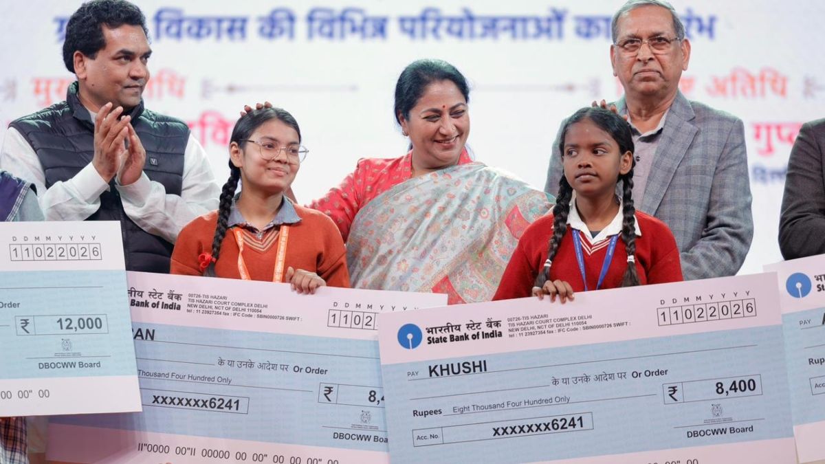 श्रमिकों के बच्चे भी भरेंगे सपनों को उड़ान… CM रेखा गुप्ता ने सीधे बैंक खातों में ट्रांसफर की 12.40 करोड़ की शिक्षा सहायता