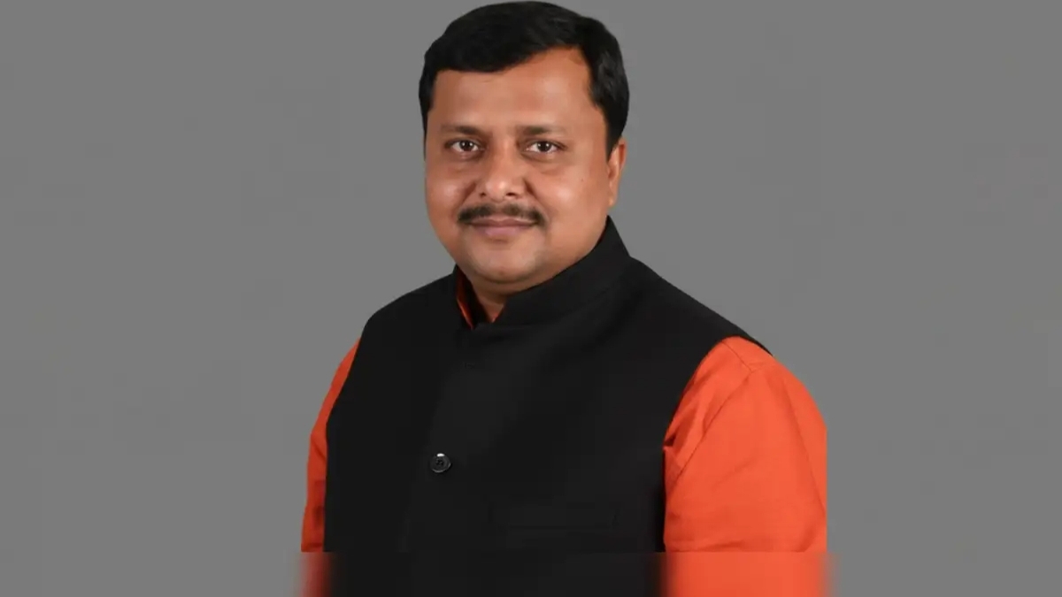 नितिन नवीन और स्पीकर प्रेम कुमार दिल्ली रवाना, कल विधायक पद से इस्तीफा देने की अंतिम समय-सीमा