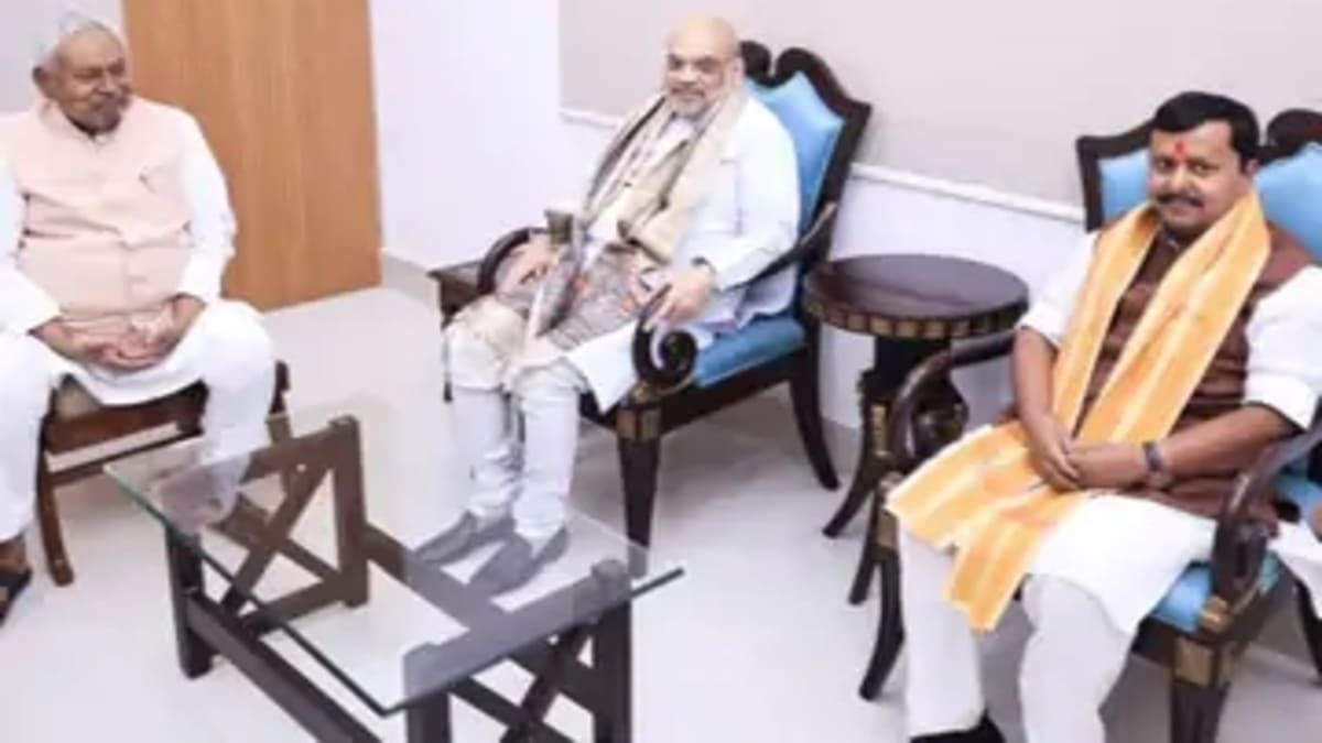 ​नीतीश के राज्यसभा नामांकन पर अमित शाह की मुहर: बोले- बेदाग छवि और ऐतिहासिक कार्यकाल के साथ राष्ट्रीय राजनीति में स्वागत