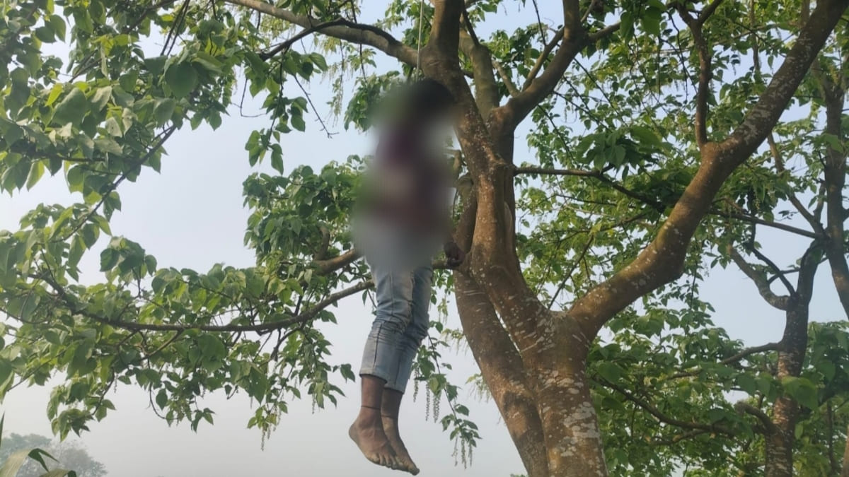 मुंहबोली भांजी से प्रेम प्रसंग में युवक ने दी जान, खेत में पेड़ से लटका मिला शव, जांच में जुटी पुलिस