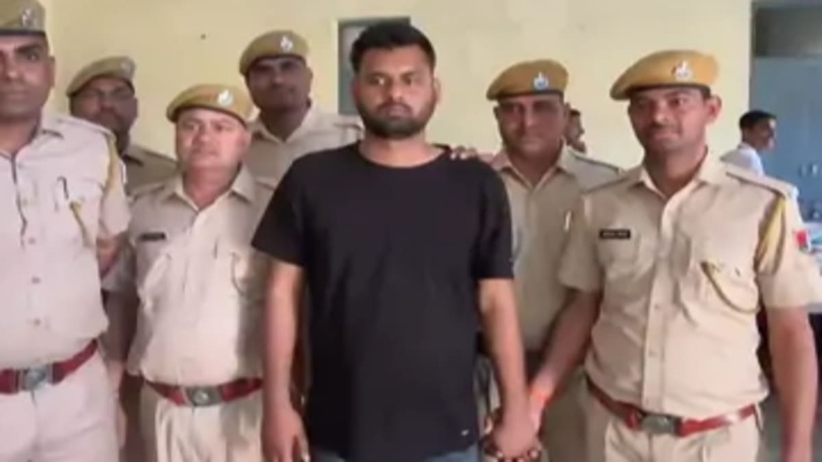 घर बैठे कमाई का झांसा देकर लूटे 2 करोड़, 7 राज्यों में फैला था आरोपी का नेटवर्क, बिहार का दीपक सिंह कोटा पुलिस की गिरफ्त में