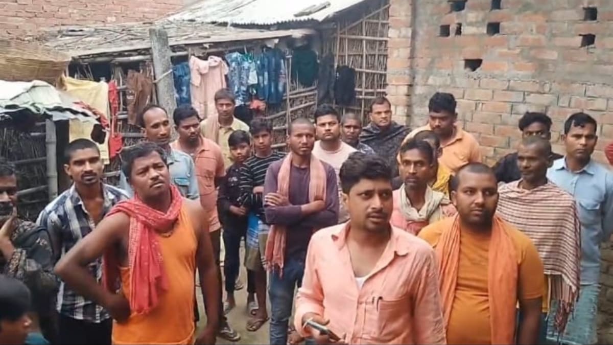 ​सहरसा में चोरों का तांडव, एक ही रात में दर्जन भर घरों के टूटे ताले, लाखों की संपत्ति ले उड़े बेखौफ अपराधी