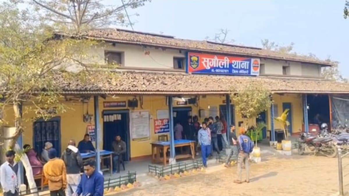 सुगौली पुलिस की बड़ी कार्रवाई, घर में चल रहा था नशे का कारोबार, 86 ग्राम गांजा बरामद