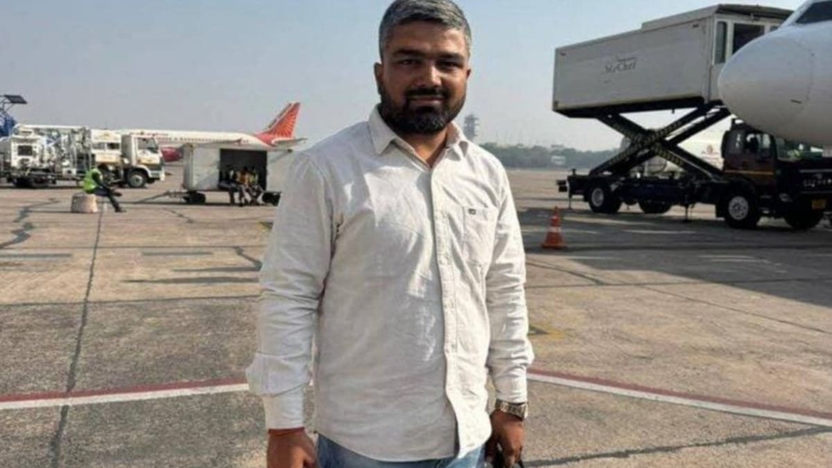 बेतिया में यूट्यूबर मनीष कश्यप पर FIR, 10 लाख की रंगदारी और फर्जी वीडियो बनाने का आरोप