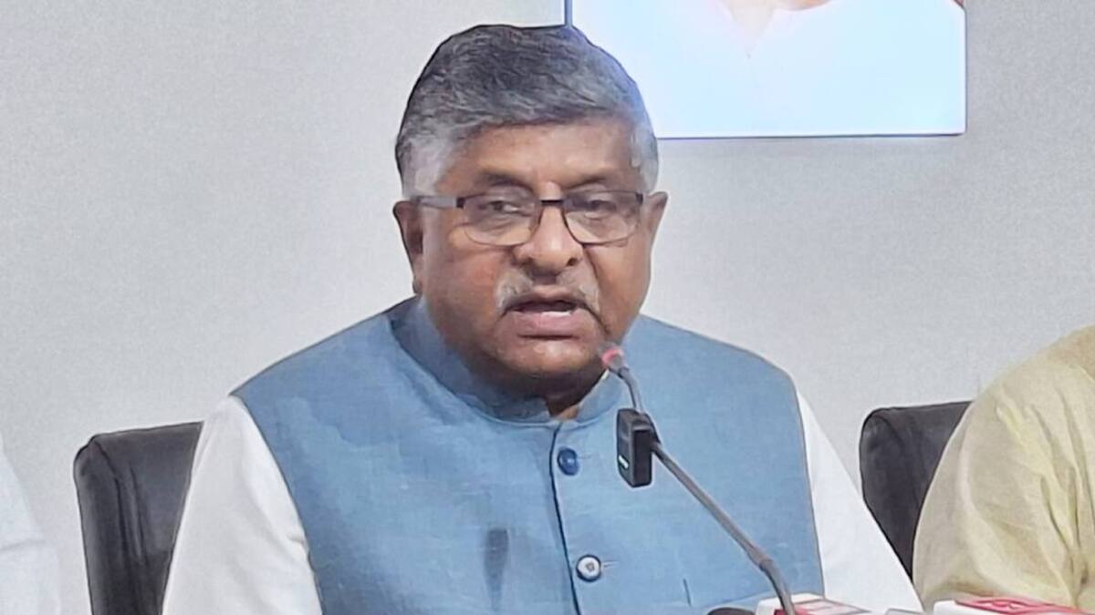 नीतीश के मुरीद हुए रवि शंकर प्रसाद, बोले- मुख्यमंत्री की अगुवाई में पूरी तरह बदल गया है बिहार