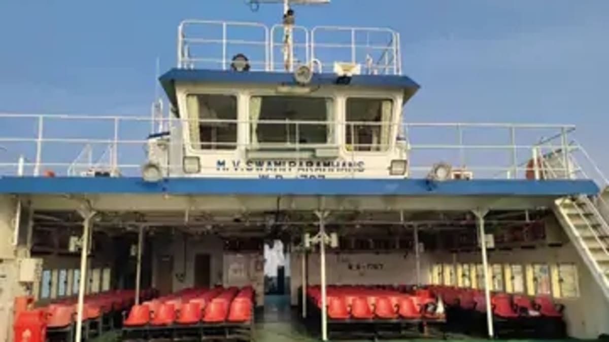 पटना में आज से शुरू हुई गंगा की सैर, रो-पैक्स क्रूज के किराये में 50 रू. की कटौती, अब 250 रू. में करें सफर