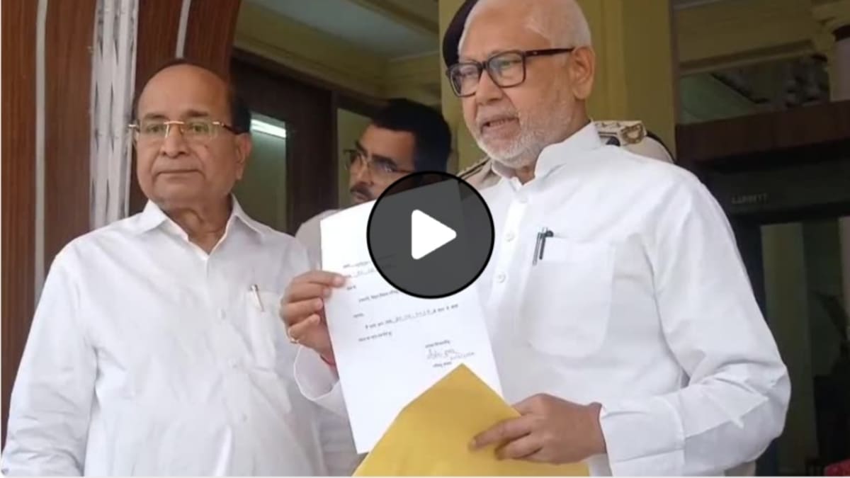 ​बिहार की राजनीति में बड़ा बदलाव, नीतीश कुमार और नितिन नवीन का विधान परिषद से इस्तीफा, 14 दिनों के भीतर पूरी की संवैधानिक प्रक्रिया