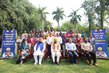 पंजाब शिक्षा में बड़ा कदम: 30 सरकारी स्कूल प्रिंसिपल ट्रेनिंग के लिए सिंगापुर रवाना, अब तक 264 भेजे गए