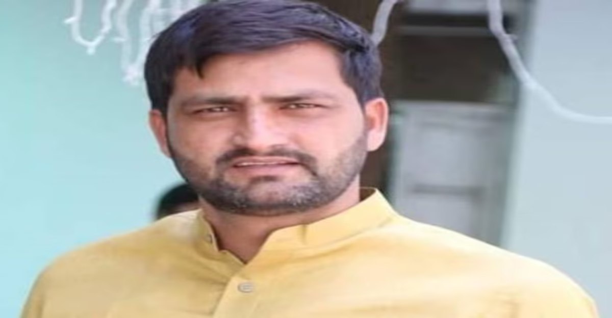 बस दुर्घटना पर कांग्रेस ने परिवहन मंत्री से मांगा इस्तीफाः कुणाल चौधरी बोले- यह हादसा नहीं हत्या, इकबाल वाले बयान पर कहा- कानूनगो का मानसिक संतुलन खराब