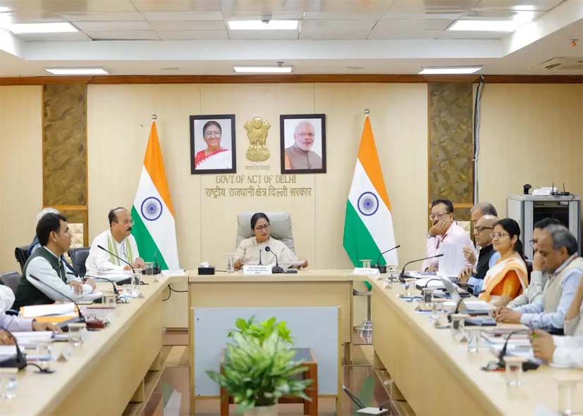 पुरानी दिल्ली के विकास को मिलेगी नई गति, SRDC की बैठक में CM रेखा गुप्ता ने लिए अहम फैसले