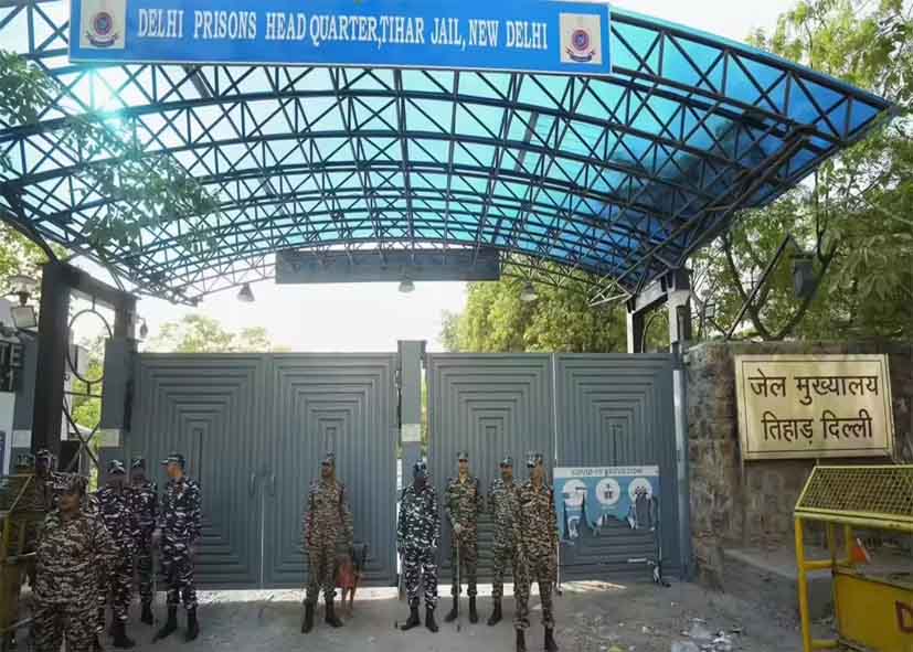 दिल्ली की मंडोली जेल के विचाराधीन कैदी की अस्पताल में मौत, मामले की जांच शुरू