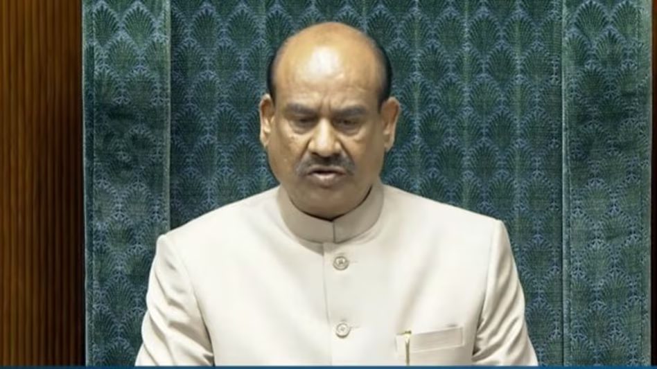 BREAKING : लोकसभा स्पीकर के खिलाफ अविश्वास प्रस्ताव ध्वनि मत से खारिज, सदन में भारी हंगामा