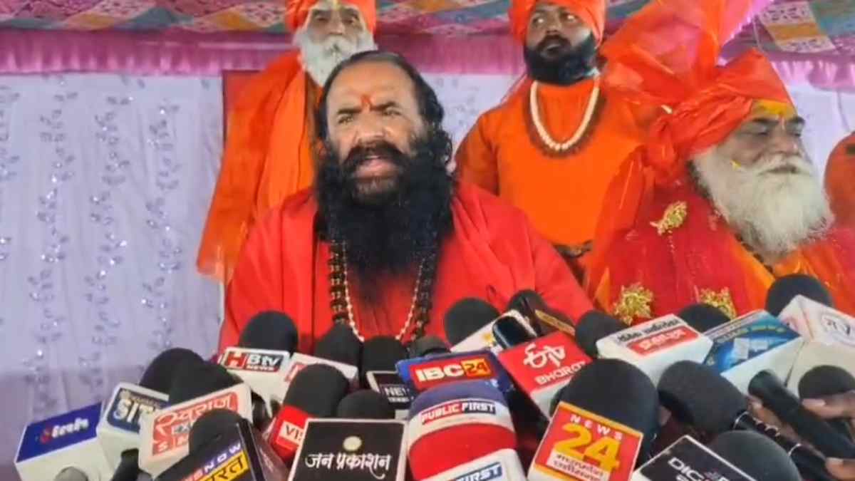 अखिल भारतीय अखाड़ा परिषद में ‘वर्चस्व’ की जंग: अध्यक्ष रवींद्र पुरी महाराज का तीखा प्रहार, कहा- कुंभ में बाधा डालने वाले शत्रुओं का हो नाश