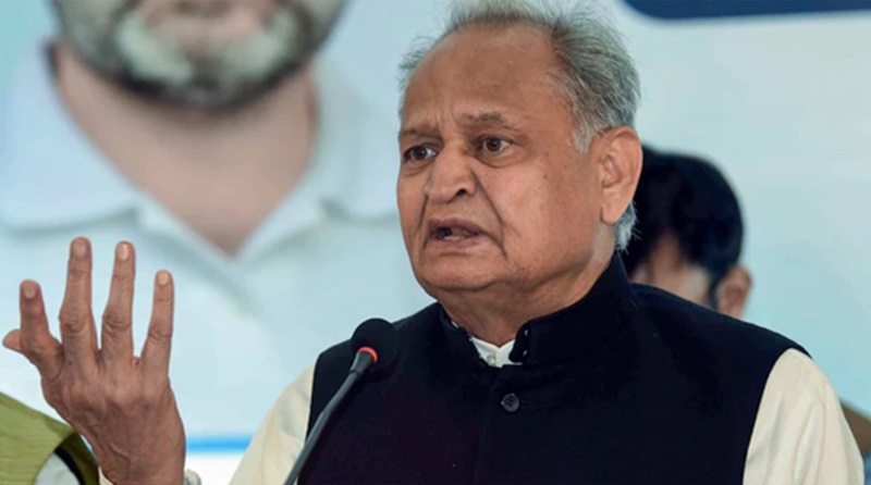 Rajasthan News: अशोक गहलोत की मंत्रियों को दो-टूक, बेटों को सरकार से दूर रखो, वरना ले डूबेंगे