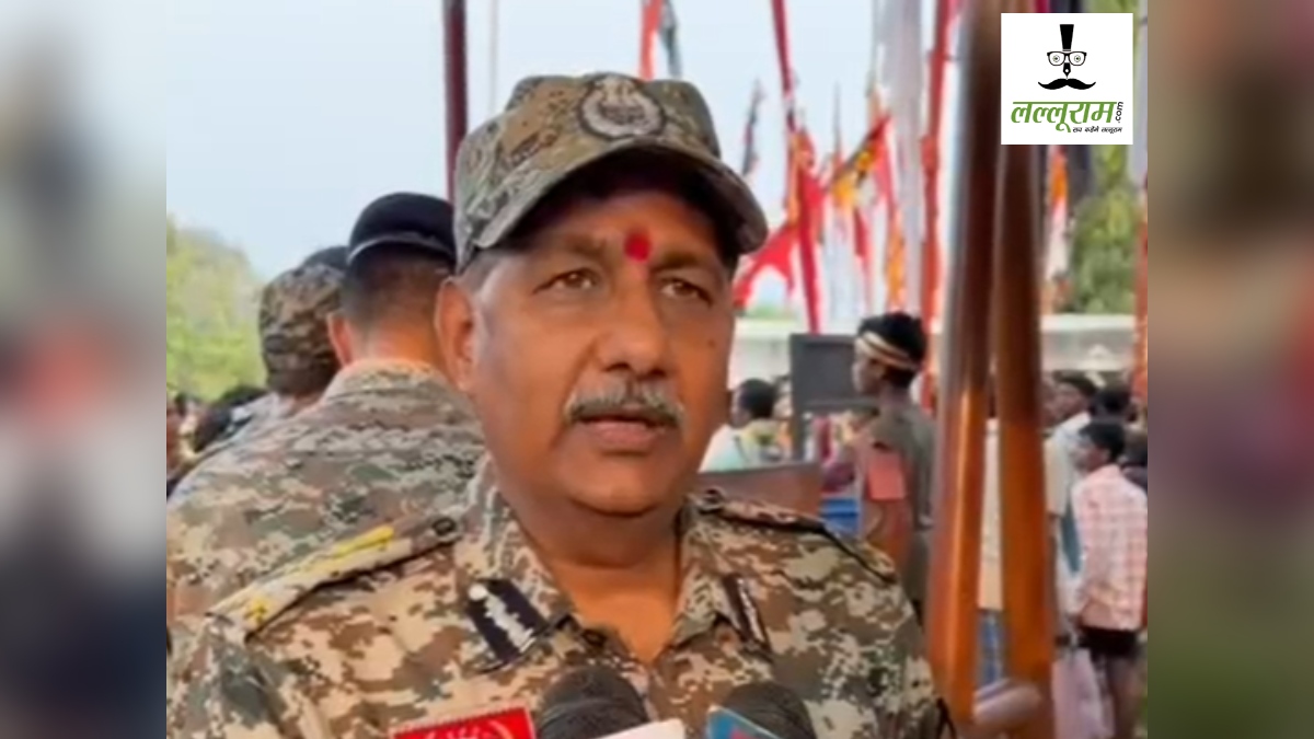 DGP अरुण देव गौतम की बस्तर में हाई-लेवल बैठक, 31 मार्च से पहले नक्सलियों पर निर्णायक प्रहार की रणनीति तय