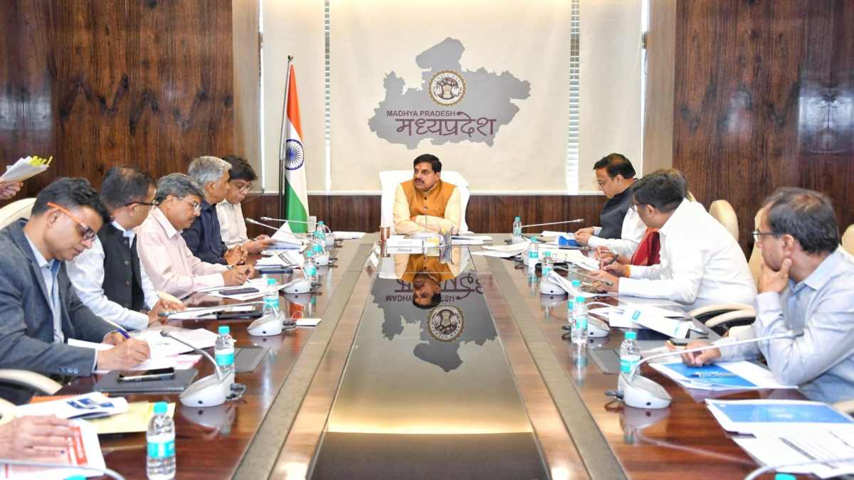 गेहूं उपार्जन में किसानों को न हो कोई परेशानी: सीएम डॉ. मोहन यादव के कड़े निर्देश, परफॉर्मेंस देने वाले कलेक्टर ही रहेंगे मैदान में